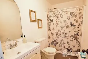 5 Wyckoffs Mills Applegarth Rd, Monroe Township, NJ 08831 - Photo 10