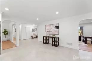 309 Gordon Rd, Trenton, NJ 08691 - Photo 16