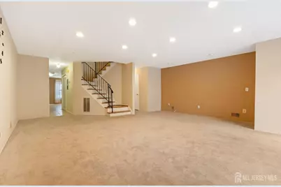 415 Plymouth Road, North Brunswick Township, NJ 08902 - Photo 6