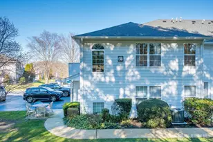 394 Deuce Dr, Wall, NJ 07719 - Photo 2