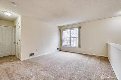 11 Jay Court, Plainsboro Township, NJ 08536 - Photo 6