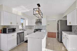 33 Constitution Way, South River, NJ 08882 - Photo 16