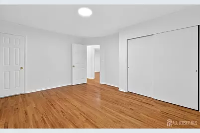 1035 Hillside Drive, North Brunswick Township, NJ 08902 - Photo 22