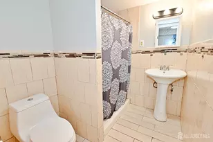 115 Clark St, Roselle, NJ 07203 - Photo 16