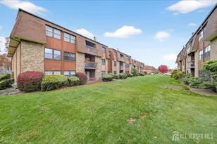 300C Alpine Way, Woodbridge Township, NJ 07095 - Photo 22