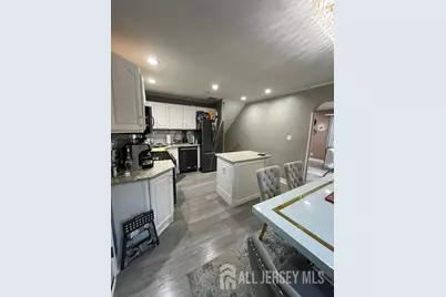 506 Melrose Avenue, Middlesex, NJ 08846 - Photo 10