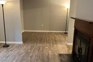 604 Wellington Pl, Aberdeen Township, NJ 07747 - Photo 10