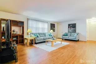 226 Bexley Ln, Piscataway Township, NJ 08854 - Photo 10
