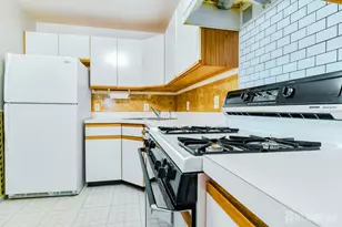 226 Bexley Ln, Piscataway Township, NJ 08854 - Photo 6