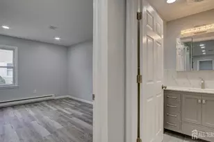 146-B Old Nassau Rd, Monroe Township, NJ 08831 - Photo 26