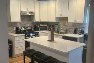 140 S Robert St, Sewaren, NJ 07077 - Photo 10