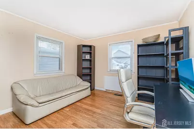 95 E Walnut Street, Metuchen, NJ 08840 - Photo 12