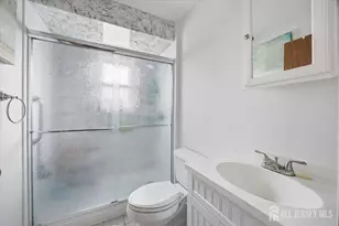 680 Main St, Fords, NJ 08863 - Photo 20