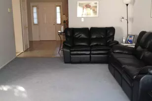 138 Colony Club Dr, Sayreville, NJ 08872 - Photo 2