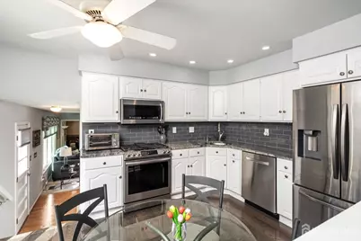 36 Sandalwood Drive, East Brunswick Township, NJ 08816 - Photo 12