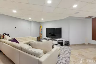 6 Milton Avenue, East Brunswick Township, NJ 08816 - Photo 38