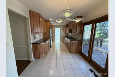 13 Beacon Hill Drive, East Brunswick Township, NJ 08816 - Photo 10