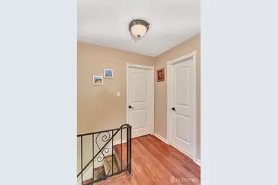 9 Dexter Road, East Brunswick Township, NJ 08816 - Photo 18