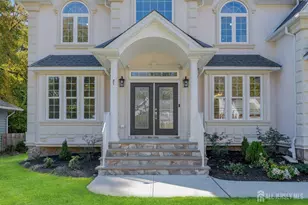 21 King St, Edison, NJ 08820 - Photo 2