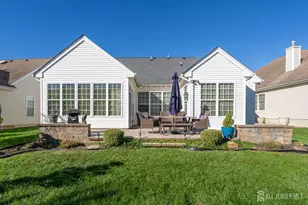 416 Melrose Way, Monroe Township, NJ 08831 - Photo 4