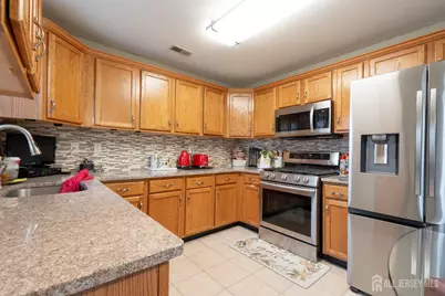 2008 Ridgeview Court, Sayreville, NJ 08859 - Photo 12