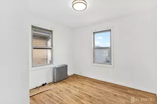 18 N Talmadge St, New Brunswick, NJ 08901 - Photo 12