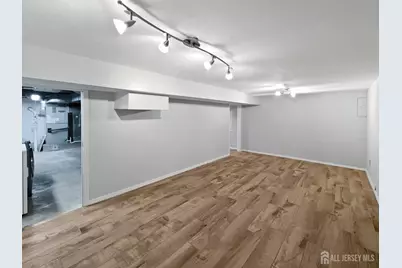 38 Warrenville Road, Middlesex, NJ 08846 - Photo 34