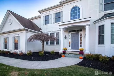 34 Equestrian Way, Monroe Township, NJ 08831 - Photo 2