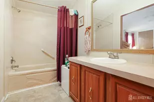 10 Twain Rd, North Brunswick Township, NJ 08902 - Photo 20