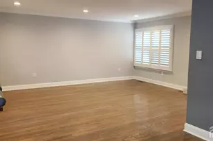 10B Molly Pitcher Ct, Monroe Township, NJ 08831 - Photo 4