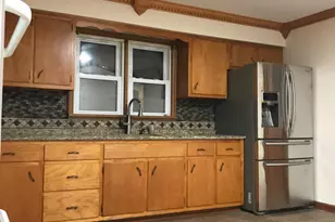 354 Alpine St, Perth Amboy, NJ 08861 - Photo 8