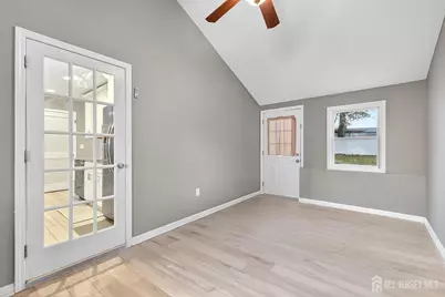 18 Baxter Road, Edison, NJ 08817 - Photo 10