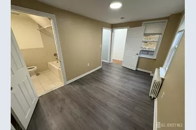 35 Hensler Lane, Sayreville, NJ 08872 - Photo 10