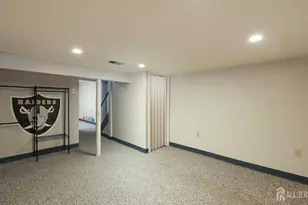 96 Wick Dr, Fords, NJ 08863 - Photo 20