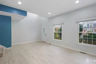 96 Wick Dr, Fords, NJ 08863 - Photo 4