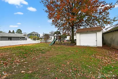 46 Melbourne Court, Woodbridge Township, NJ 07095 - Photo 28