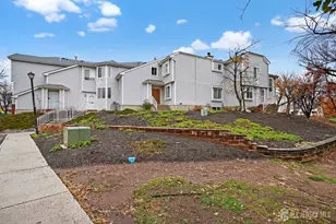 2704 Jesse Way, Piscataway Township, NJ 08854 - Photo 2