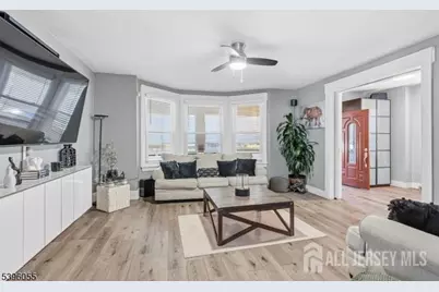 106 W Gibbons Street W, Linden, NJ 07036 - Photo 6