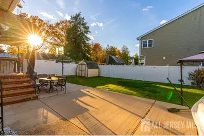 106 W Gibbons Street W, Linden, NJ 07036 - Photo 28