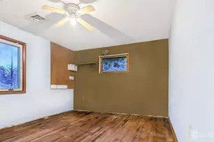 341 Jefferson St, Carneys Point, NJ 08069 - Photo 12