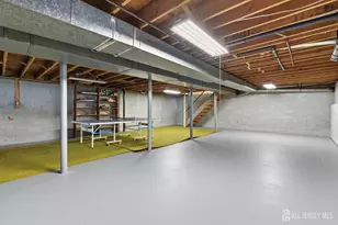 7 Oberlin Ct, Edison, NJ 08820 - Photo 30