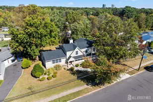 13 Whitehall Rd, East Brunswick Township, NJ 08816 - Photo 36