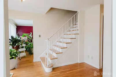 11 Edgeworth Place, New Brunswick, NJ 08901 - Photo 4