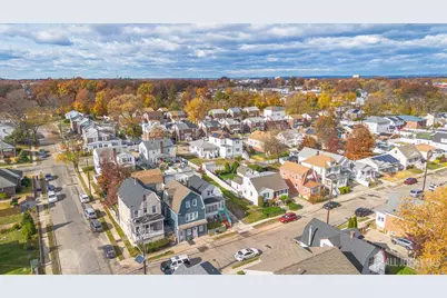 685 Raritan Avenue, Perth Amboy, NJ 08861 - Photo 10