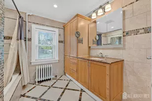 28 Old Clinton Rd, Raritan, NJ 08822 - Photo 14