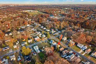 1721 Holly Rd, North Brunswick Township, NJ 08902 - Photo 44