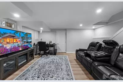 1721 Holly Road, North Brunswick Township, NJ 08902 - Photo 26