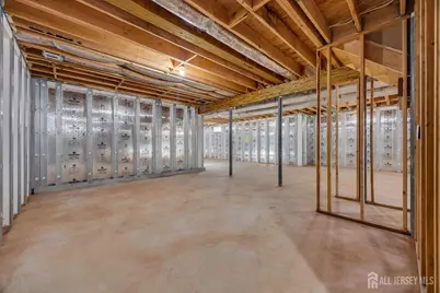 265 W Prescott Avenue N, Edison, NJ 08820 - Photo 48