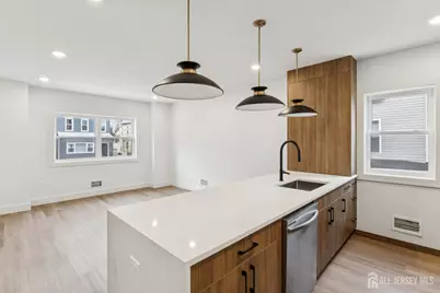 84 Hollywood Avenue #1, East Orange, NJ 07018 - Photo 4