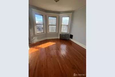 85-87 Montgomery Avenue, Irvington, NJ 07111 - Photo 10